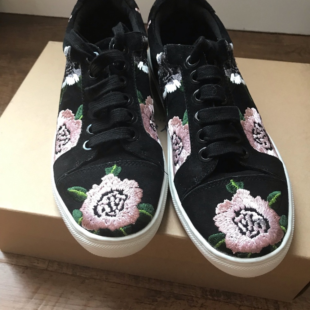 Rebecca Minkoff Floral Embroidered Sneaker